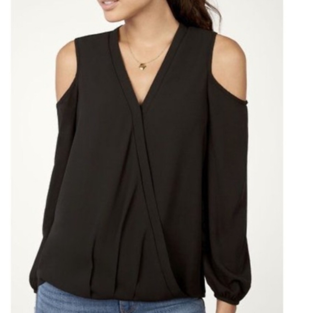 Decker Women's Black Cold Shoulder Top